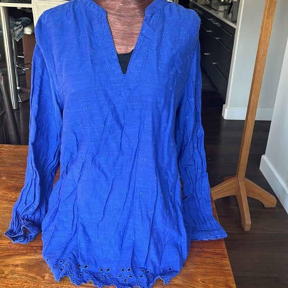 Old Navy Tops - Old Navy Tunic Top- Size XS